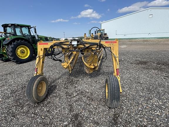 Image of Vermeer R2800 equipment image 2