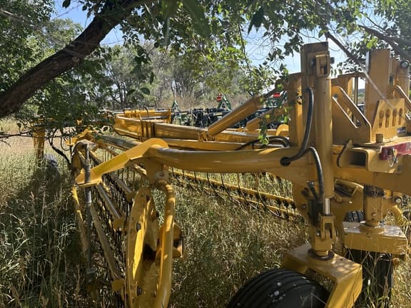 Image of Vermeer R2800 equipment image 1