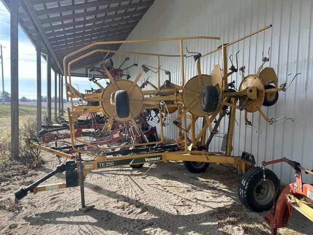 Image of Vermeer TE250 equipment image 3