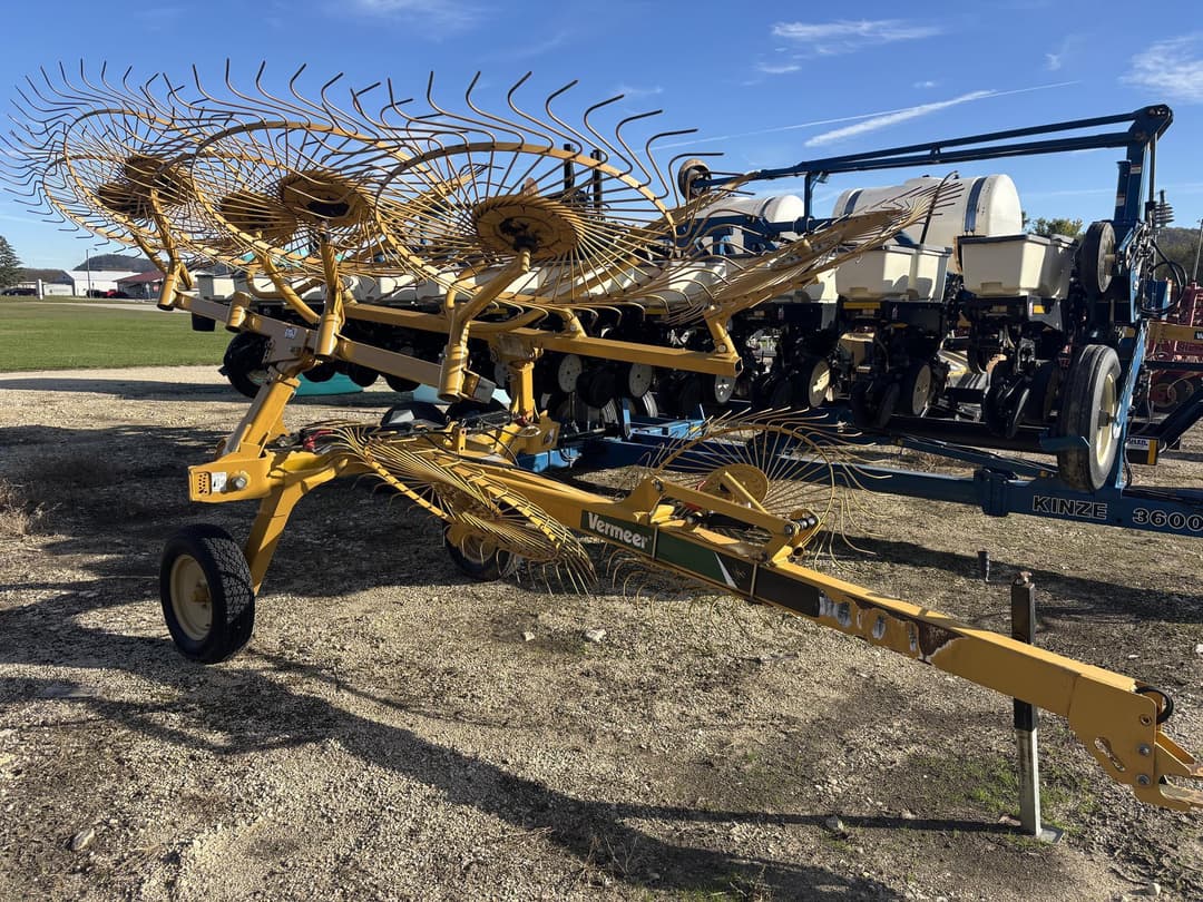 Image of Vermeer VR1022 Image 1