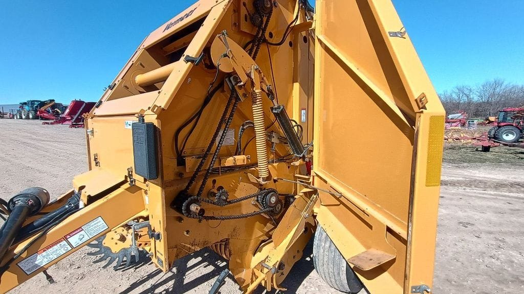 2014 Vermeer 504N Equipment Image0