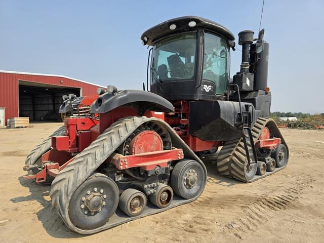 Image of Versatile 450DT equipment image 4