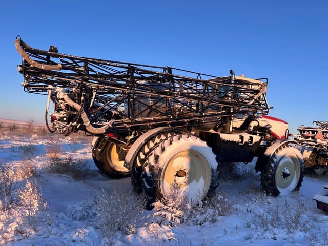 Image of Versatile SX275 equipment image 2