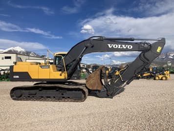 Main image Volvo EC220DL
