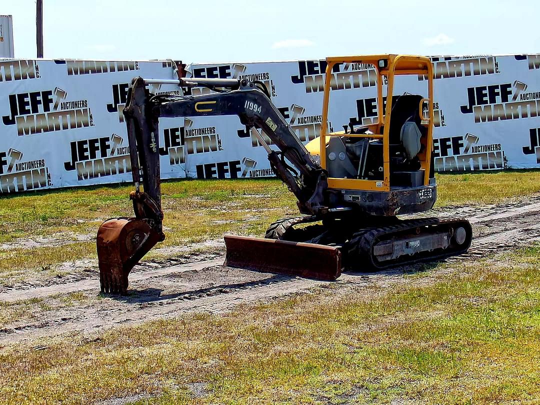 Image of Volvo ECR38 Primary image