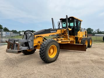 Main image Volvo G930B