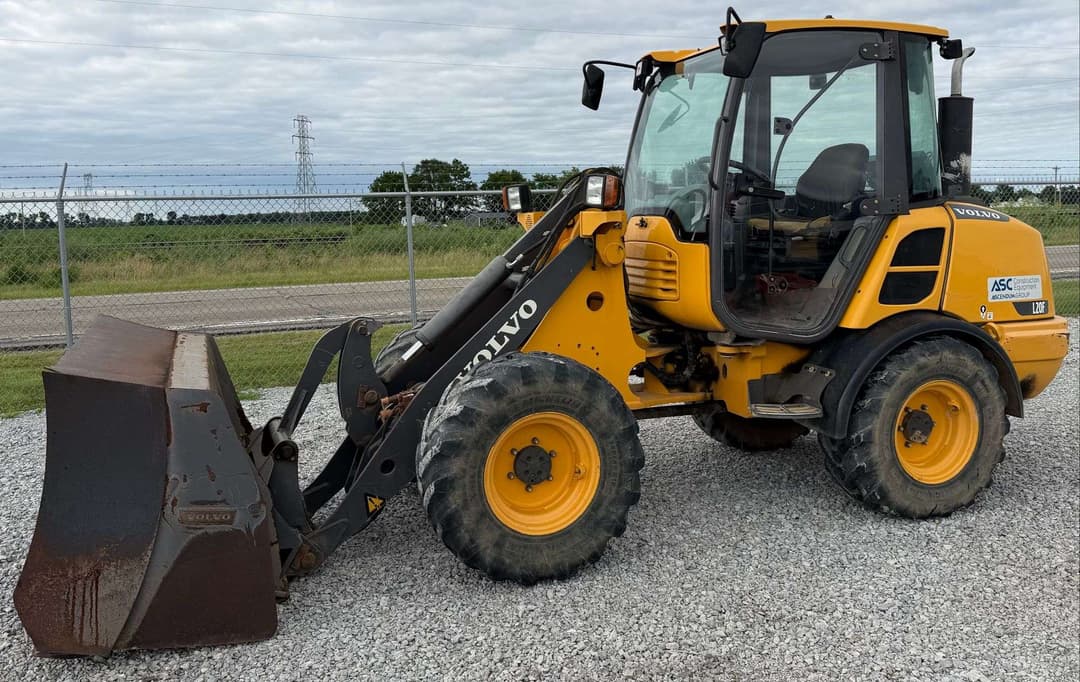 Image of Volvo L20F Primary image