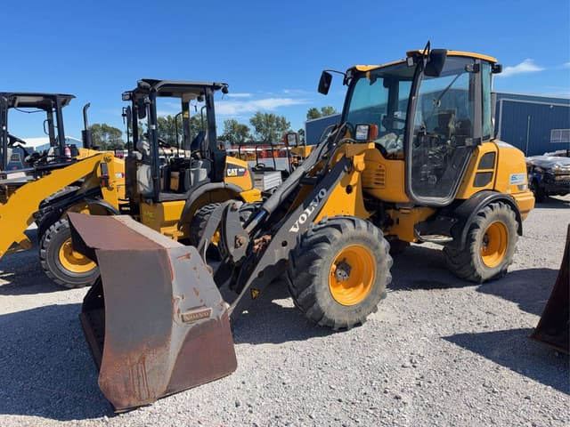 Image of Volvo L20F equipment image 1