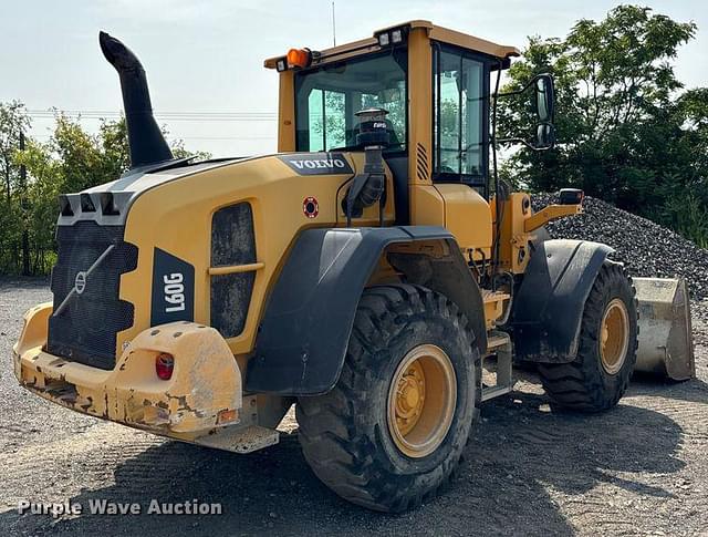 Image of Volvo L60G equipment image 4