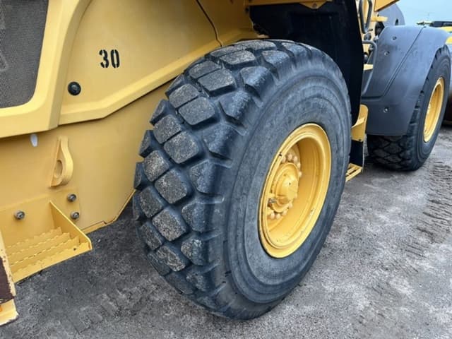 Image of Volvo L70 equipment image 2