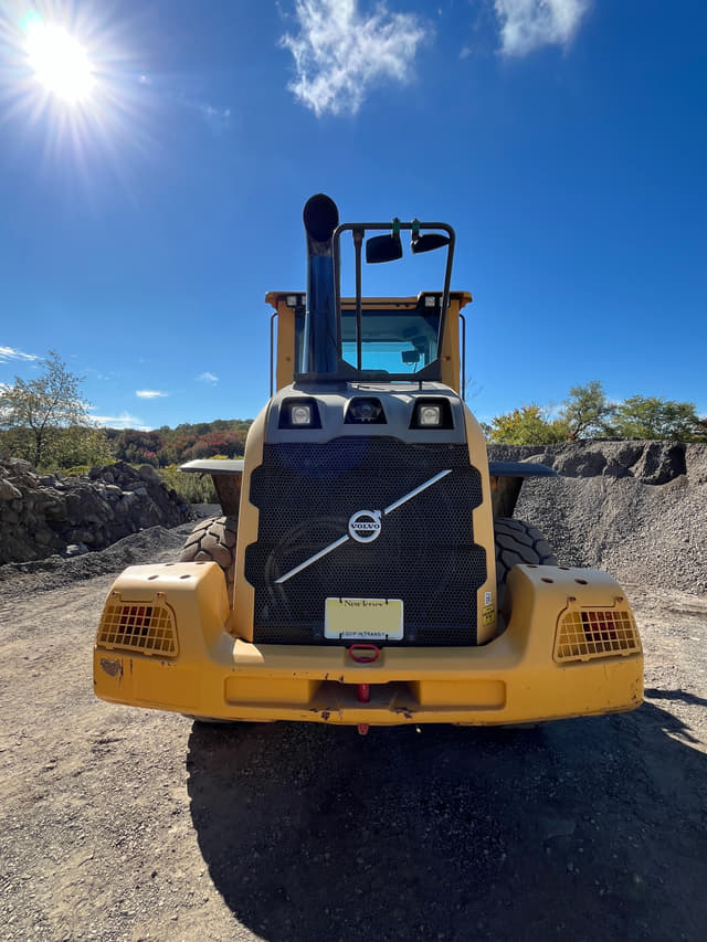 Image of Volvo L90G equipment image 3