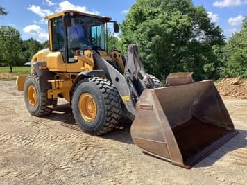 Main image Volvo L90G