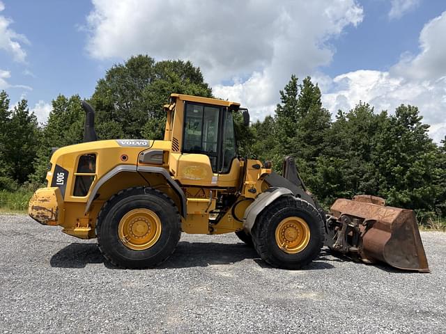 Image of Volvo L90G equipment image 3
