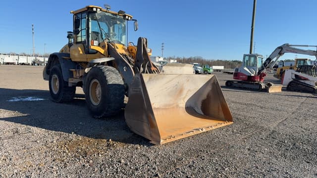 Image of Volvo L90G equipment image 2