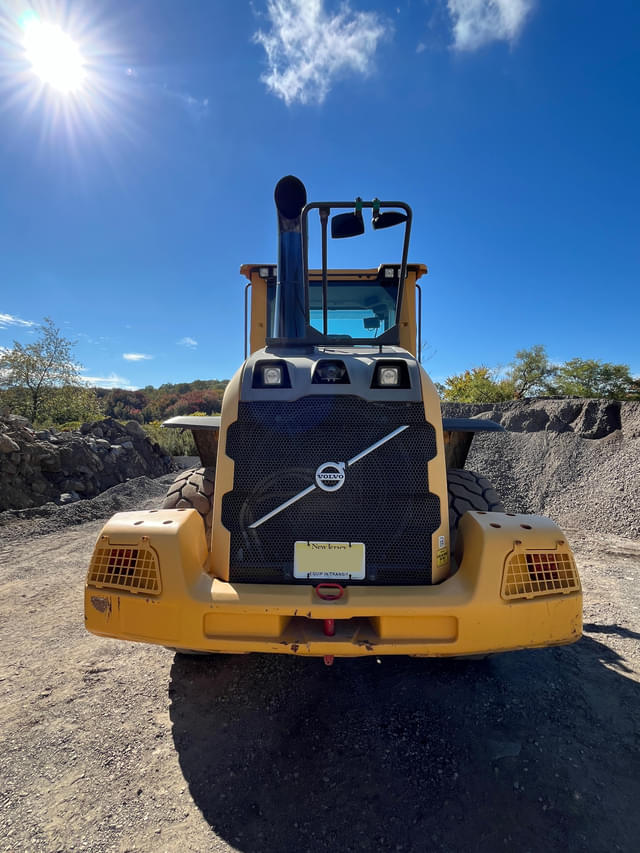 Image of Volvo L90G equipment image 3