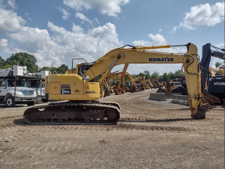 2011 Volvo L90G Equipment Image0