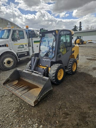 Main image Volvo MC115C