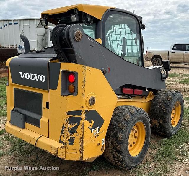 Image of Volvo MC115C equipment image 4