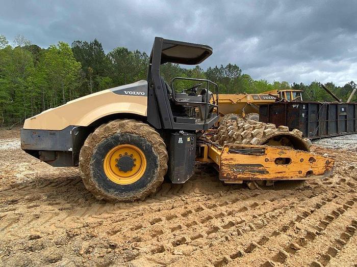 Image of Volvo SD115 Primary image