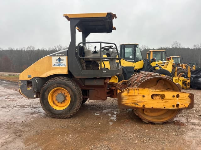 Image of Volvo SD75 equipment image 4