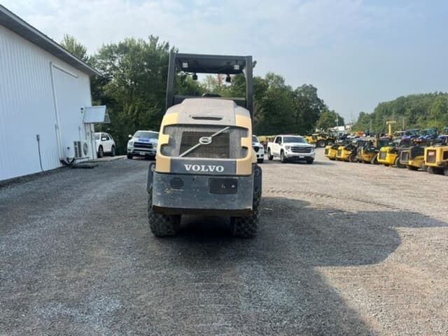 Image of Volvo SD75 equipment image 3