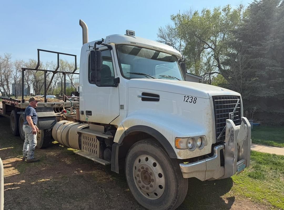 Image of Volvo VHD Primary Image