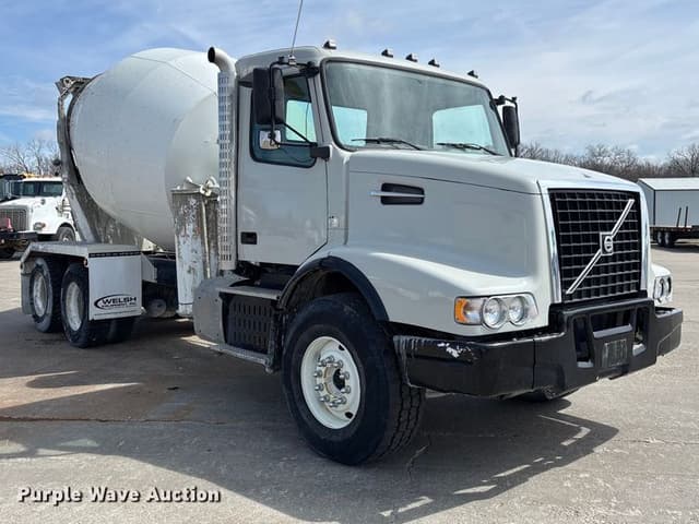 Image of Volvo VHD equipment image 2