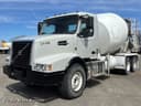 2014 Volvo VHD Image