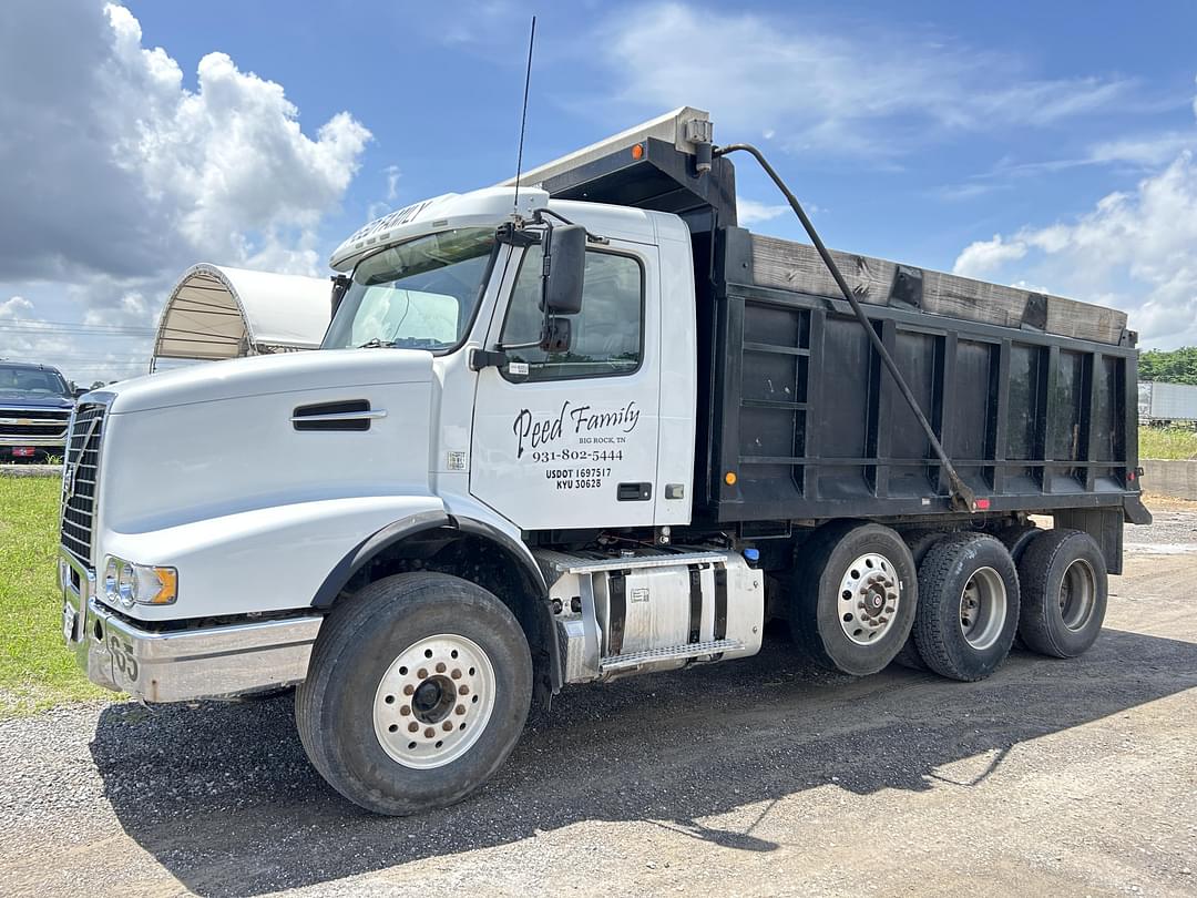 Image of Volvo VHD Primary image