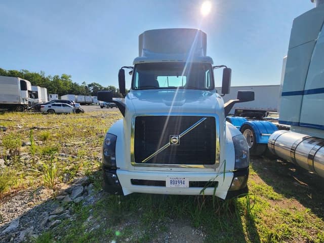 Image of Volvo D13 equipment image 1