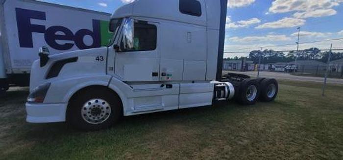 Image of Volvo VNL Primary image