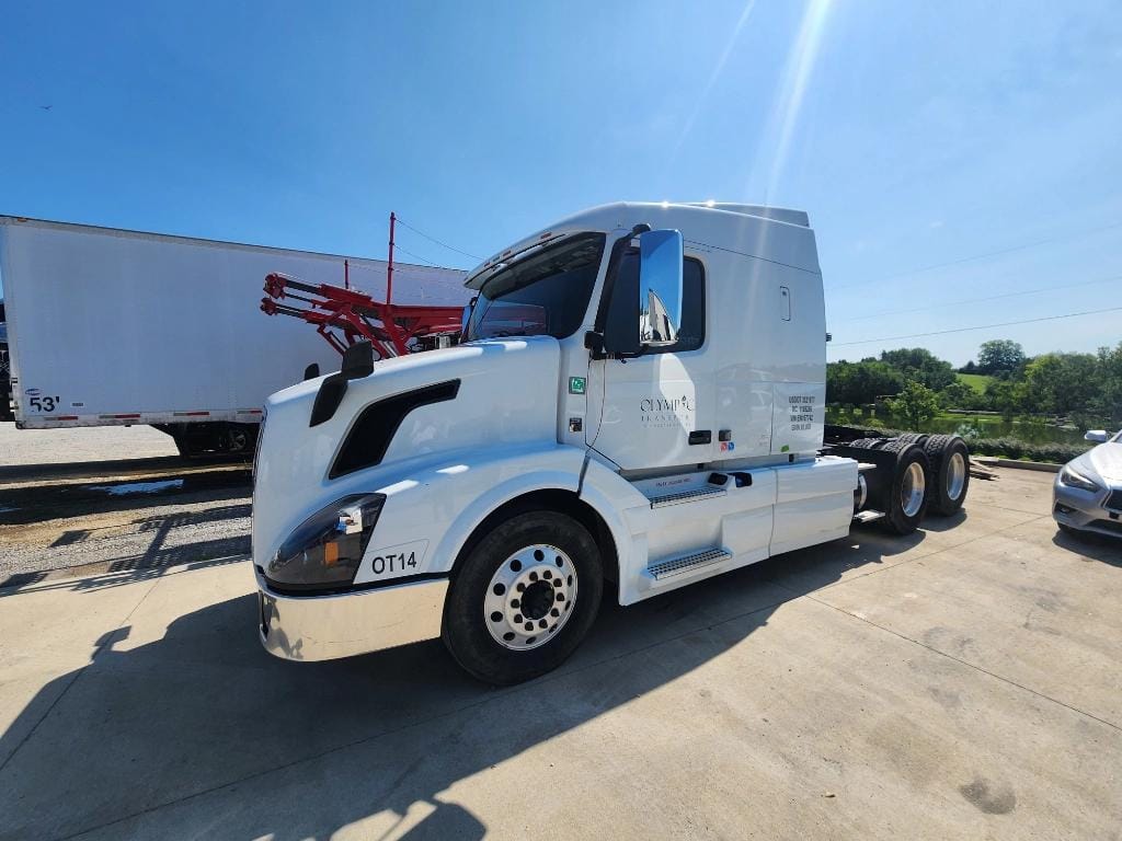 2014 Volvo VNL Equipment Image0