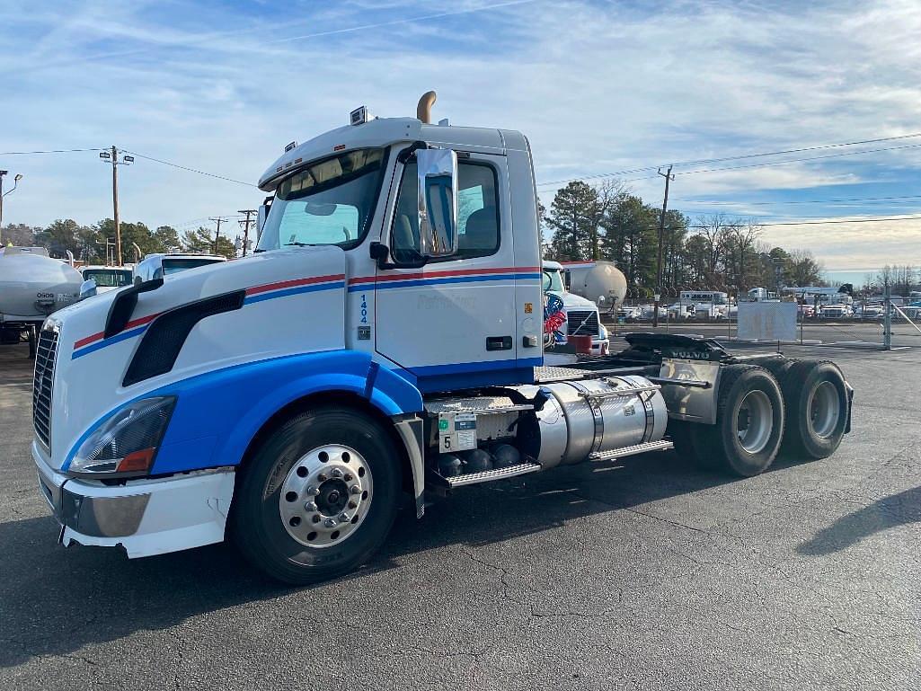 Image of Volvo VNL Primary image