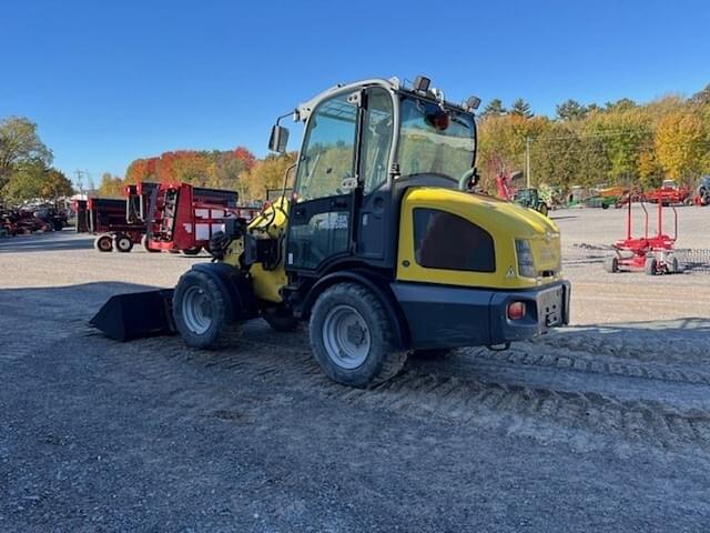 Image of Wacker Neuson WL38 equipment image 1