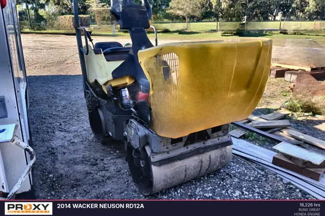 Image of Wacker Neuson RD12A equipment image 3