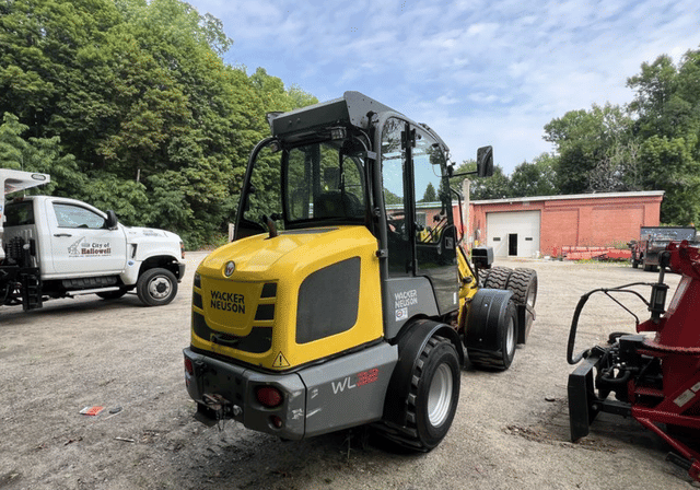 Image of Wacker Neuson WL32 equipment image 3