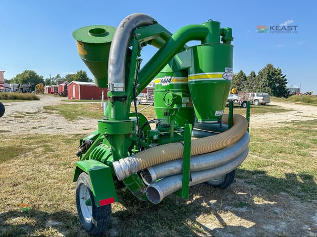 Image of Walinga Agri-Vac 6614DLX equipment image 4