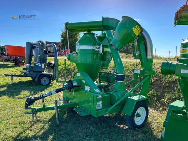 Image of Walinga Agri-Vac 7614 equipment image 3