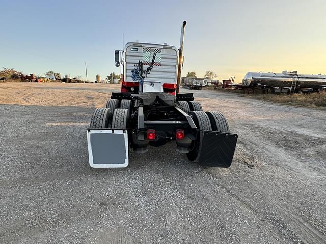 Image of Western Star 4700 equipment image 4