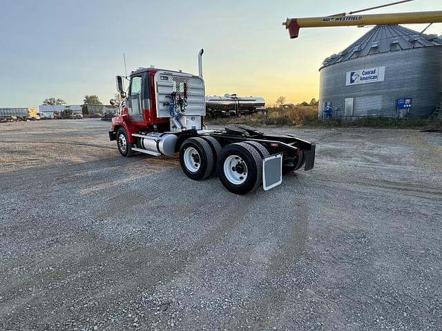 Image of Western Star 4700 equipment image 3