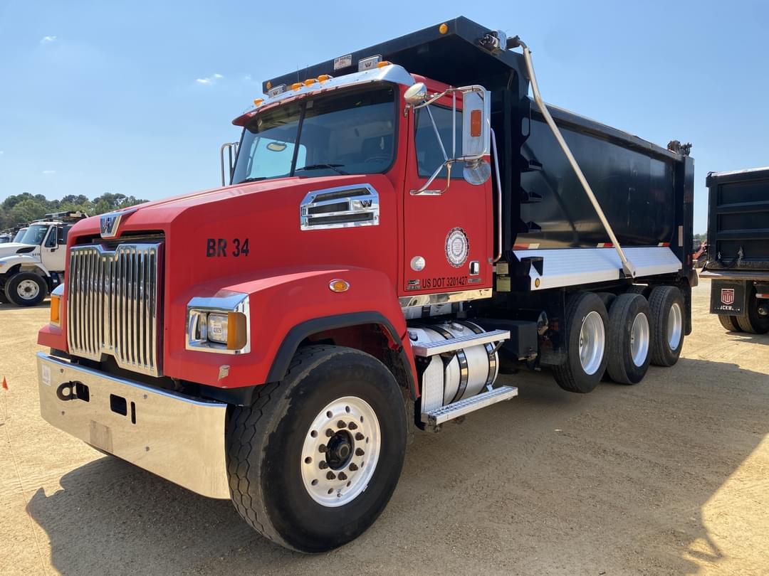 Image of Western Star 4700SF Primary image