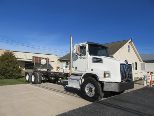 Image of Western Star 4800 equipment image 4