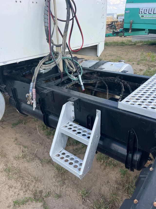 Image of Western Star 4900 equipment image 3