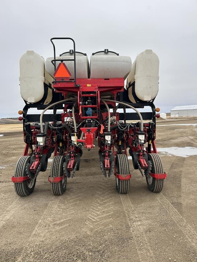 Image of White 9824 equipment image 3