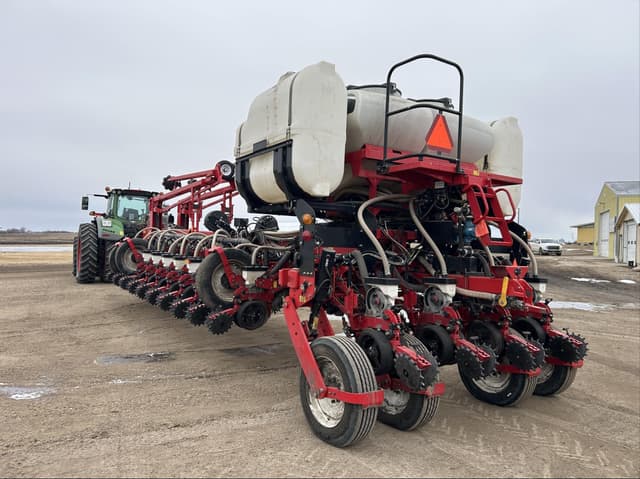 Image of White 9824 equipment image 4