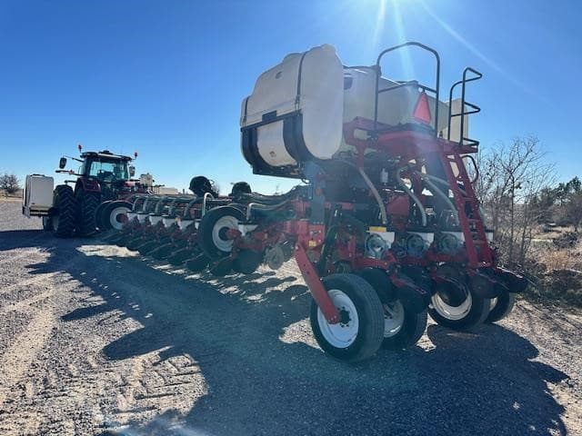 Image of White 9824 equipment image 1