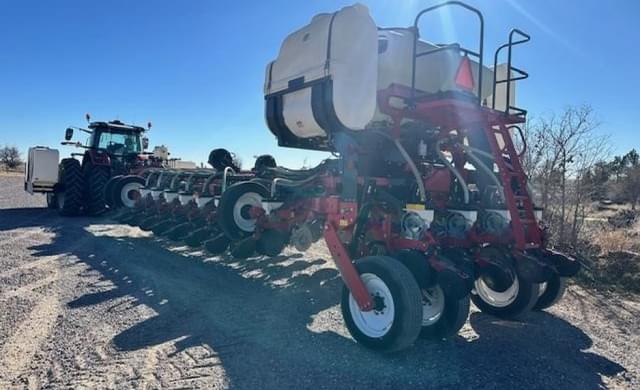 Image of White 9824 equipment image 1