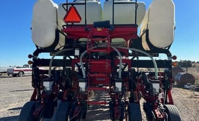 Image of White 9824 equipment image 3