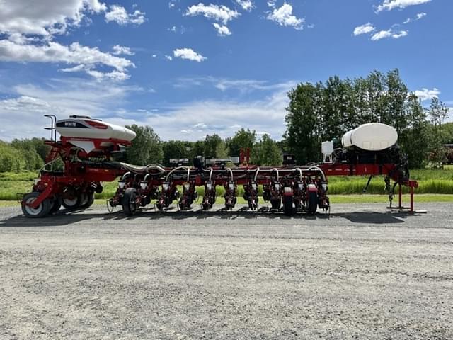 Image of White 9824 equipment image 2