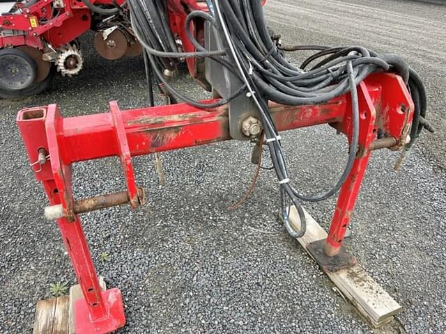 Image of White 9824 equipment image 4